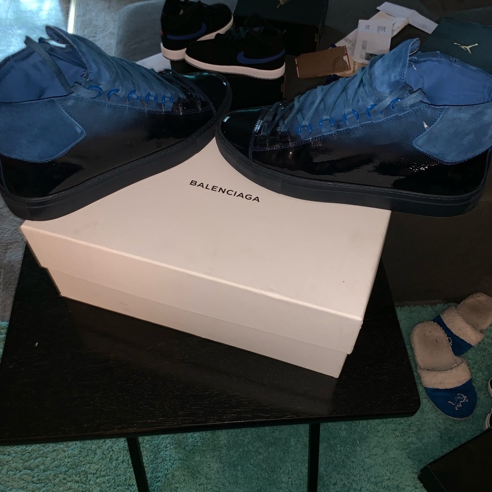 Men’s balenciaga blue size 42